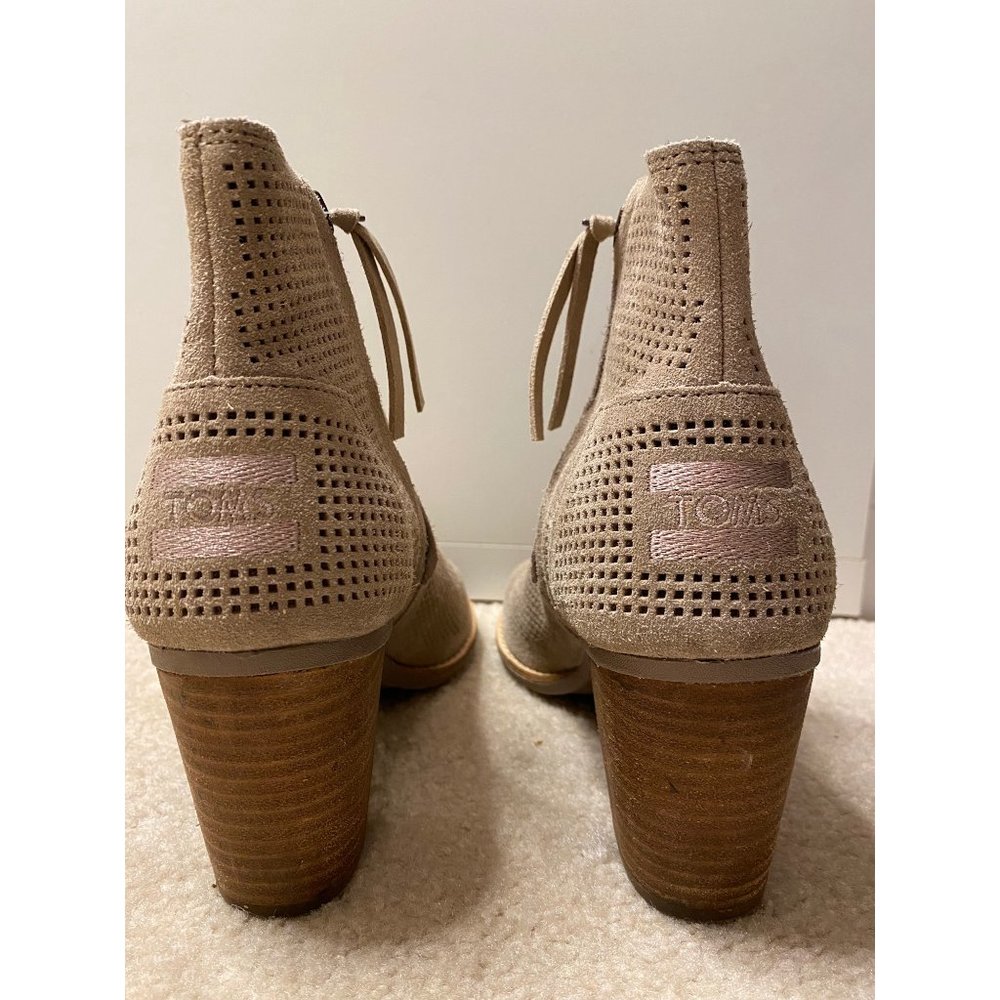 TOMS Majorca Perforated Booties Size 8 - Picture 5 of 8